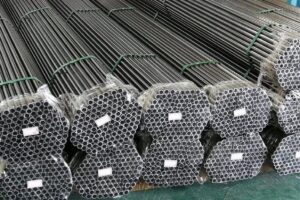 انواع لوله آب گالوانیزه